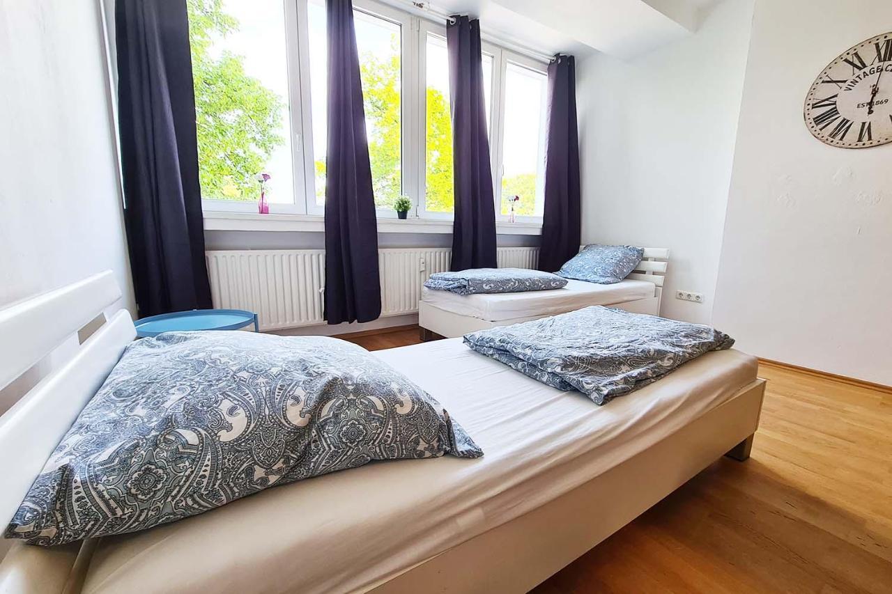Langenfeld Apartment Exteriör bild