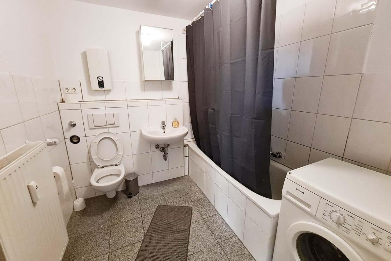 Langenfeld Apartment Exteriör bild