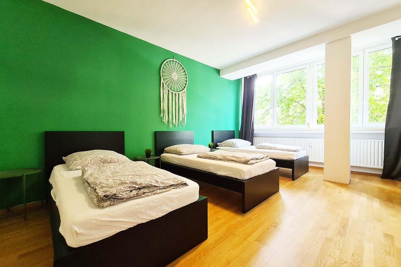 Langenfeld Apartment Exteriör bild